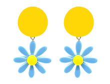 Load image into Gallery viewer, Daisy Flower Acrylic Drop Earrings
