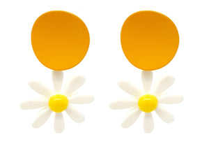 Daisy Flower Acrylic Drop Earrings